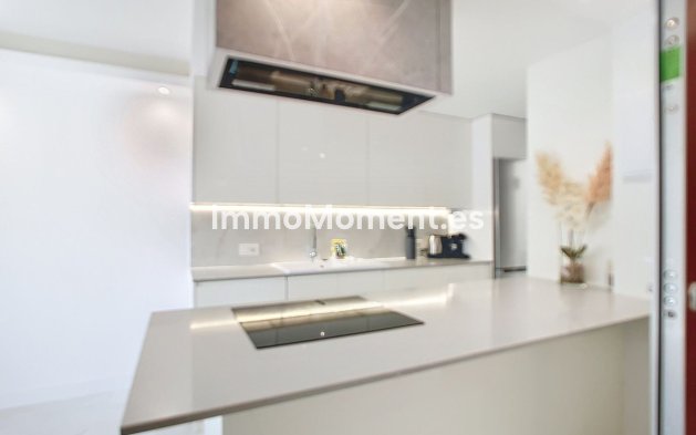 Wiederverkauf - Wohnung - Estepona  - Estepona Centro