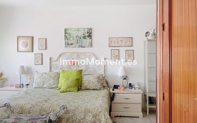 Resale - Villa - Fuengirola - Fuengirola Centro