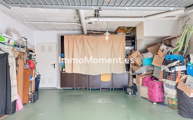 Resale - Villa - Fuengirola - Fuengirola Centro