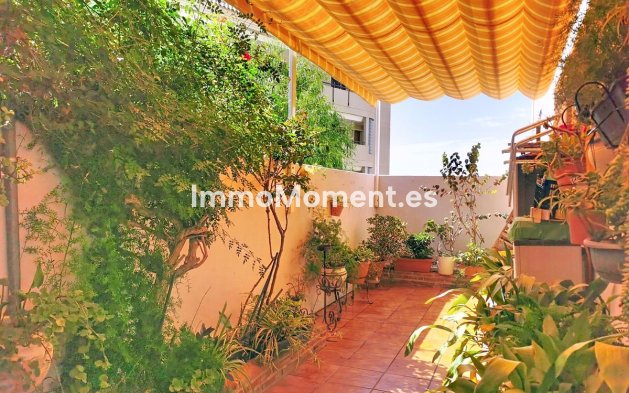Resale - Villa - Fuengirola - Fuengirola Centro
