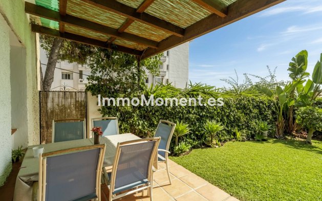 Resale - Villa - Fuengirola - Fuengirola Centro