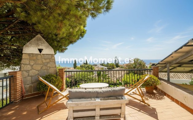 Resale - Villa - Fuengirola - Fuengirola Centro