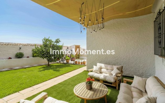 Resale - Villa - Fuengirola - Fuengirola Centro