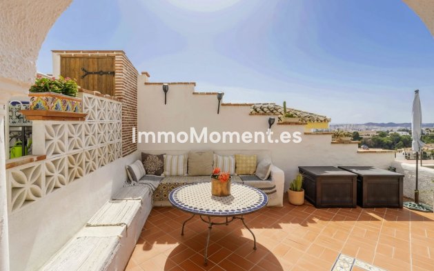 Resale - Villa - Fuengirola - Fuengirola Centro