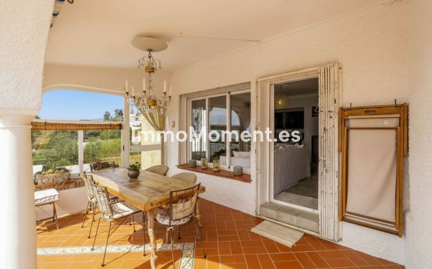 Resale - Villa - Fuengirola - Fuengirola Centro