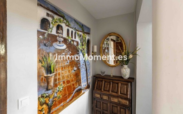 Resale - Villa - Fuengirola - Fuengirola Centro