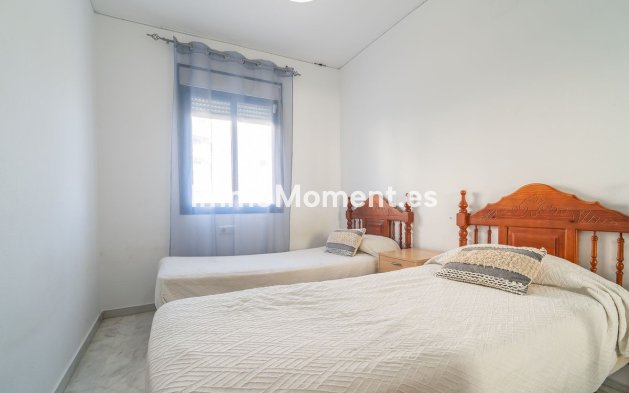 Reventa - Apartamento - Estepona  - Estepona Centro