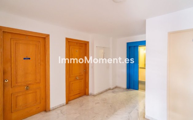 Reventa - Apartamento - Estepona  - Estepona Centro