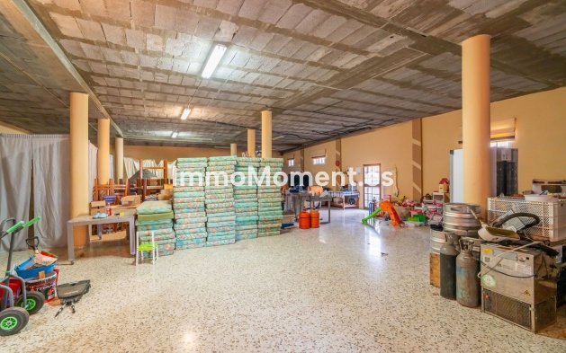 Resale - Villa - Mijas - Mijas Centro