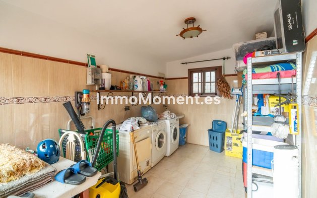 Resale - Villa - Mijas - Mijas Centro