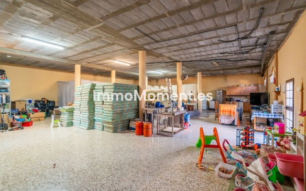 Resale - Villa - Mijas - Mijas Centro