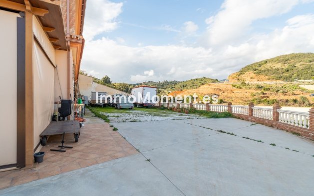 Resale - Villa - Mijas - Mijas Centro
