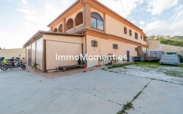 Resale - Villa - Mijas - Mijas Centro