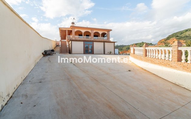 Resale - Villa - Mijas - Mijas Centro