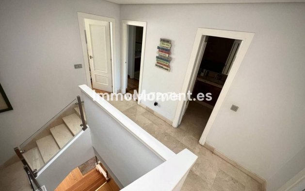 Wiederverkauf - Reihenhaus - Estepona  - Estepona Centro