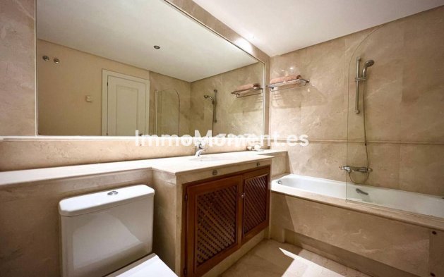 Wiederverkauf - Reihenhaus - Estepona  - Estepona Centro