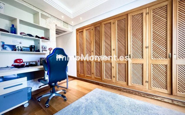 Wiederverkauf - Reihenhaus - Estepona  - Estepona Centro