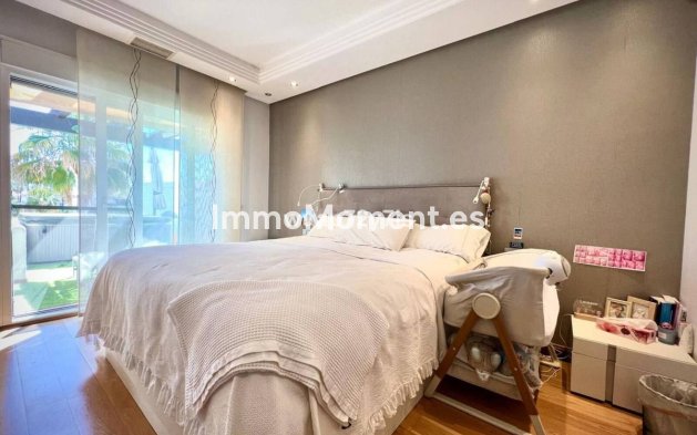 Wiederverkauf - Reihenhaus - Estepona  - Estepona Centro