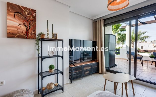 Wiederverkauf - Wohnung - Estepona  - Selwo