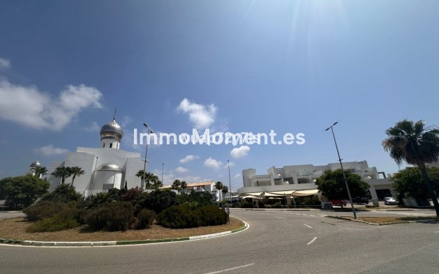 Wiederverkauf - Land - Estepona  - Estepona Centro