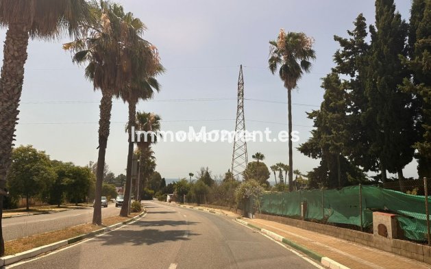 Wiederverkauf - Land - Estepona  - Estepona Centro