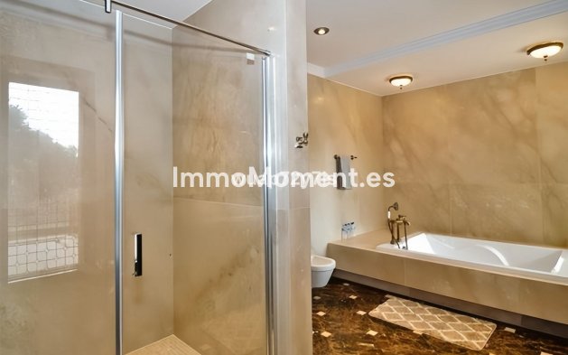 Reventa - Villa - Marbella - Guadalmina Baja