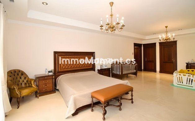 Reventa - Villa - Marbella - Guadalmina Baja