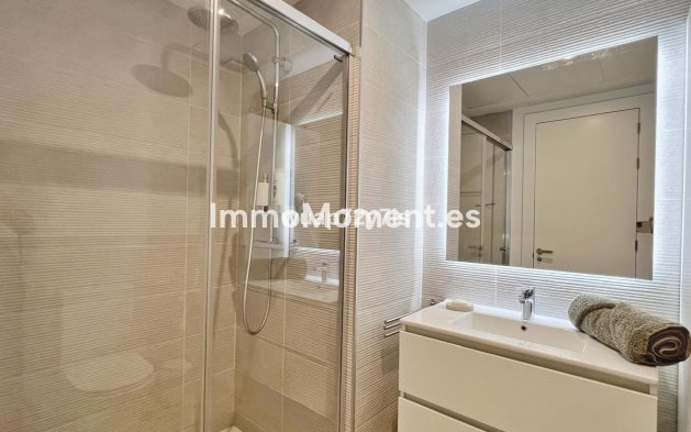 Revente - Appartement - Estepona  - Estepona Centro