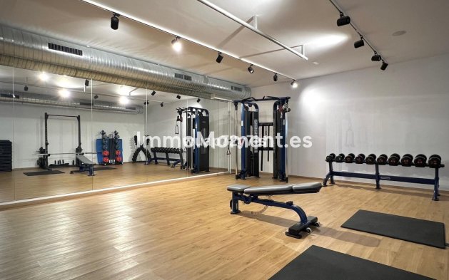 Revente - Appartement - Estepona  - Estepona Centro