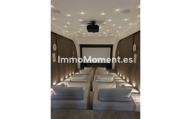 Revente - Appartement - Estepona  - Estepona Centro