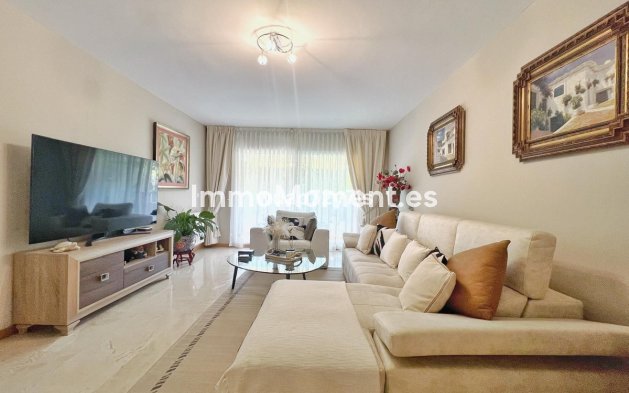 Wiederverkauf - Wohnung - Marbella - Guadalmina Alta