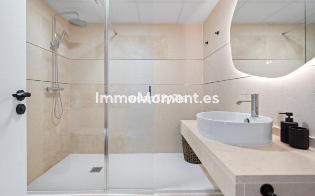 Revente - Appartement - Estepona  - Selwo