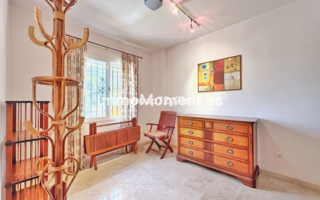 Revente - Villa - Marbella - Costabella