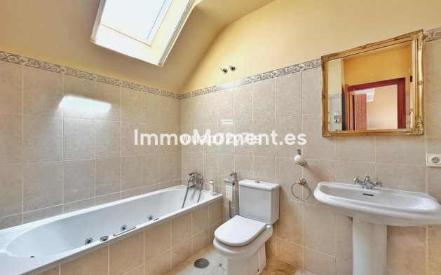 Revente - Villa - Marbella - Costabella