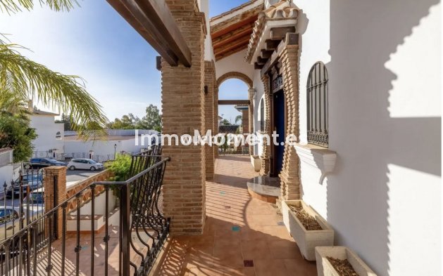 Revente - Villa - Benalmadena - Benalmadena Centro