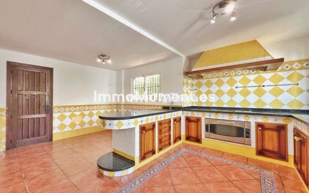 Revente - Villa - Benalmadena - Benalmadena Centro