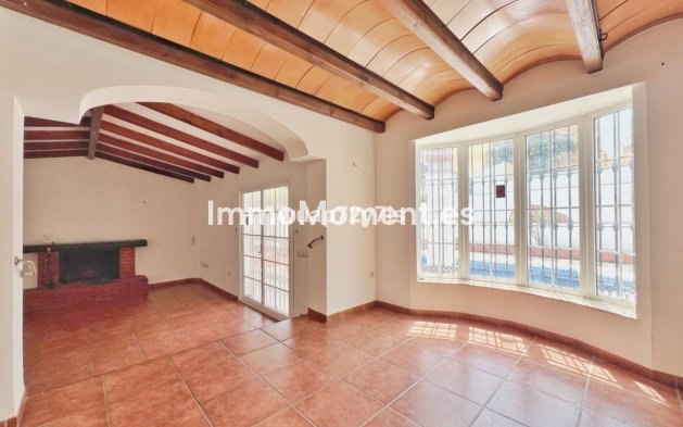 Revente - Villa - Benalmadena - Benalmadena Centro