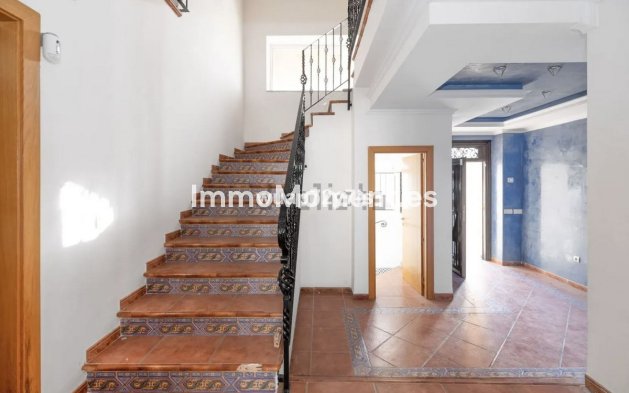 Revente - Villa - Benalmadena - Benalmadena Centro