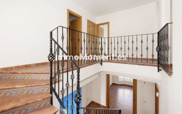 Revente - Villa - Benalmadena - Benalmadena Centro