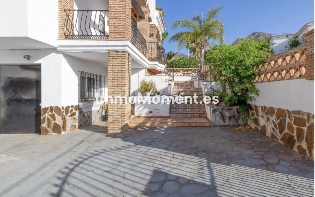 Revente - Villa - Benalmadena - Benalmadena Centro