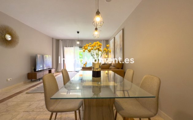 Wiederverkauf - Wohnung - Estepona  - Estepona Centro