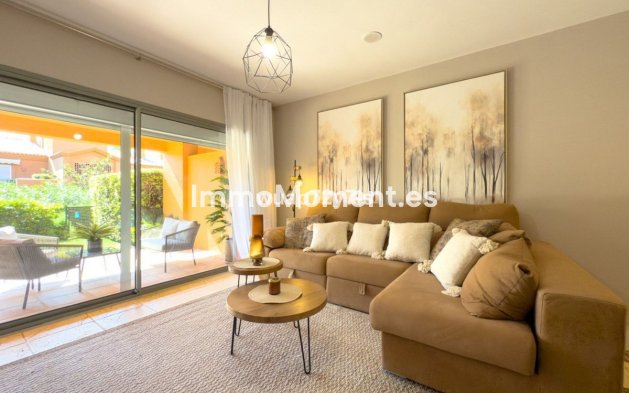 Wiederverkauf - Wohnung - Estepona  - Estepona Centro