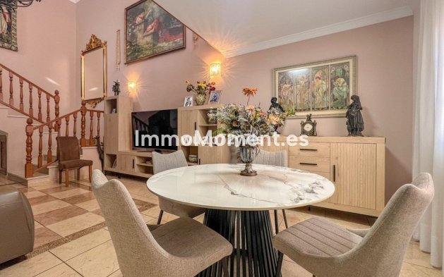 Reventa - Villa - Estepona  - Estepona Centro