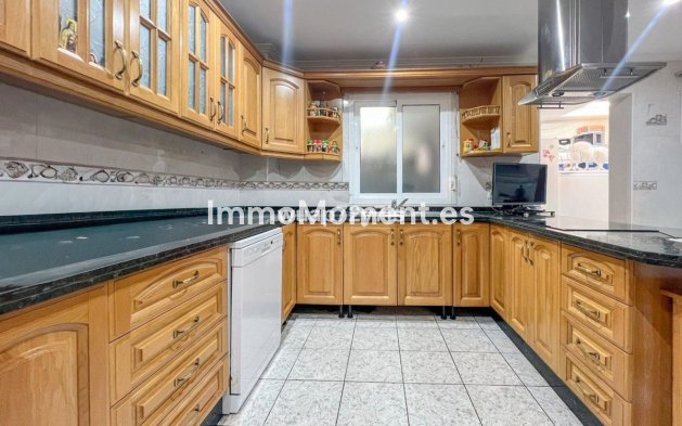 Reventa - Villa - Estepona  - Estepona Centro