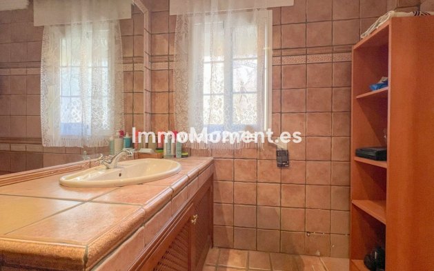 Reventa - Villa - Estepona  - Estepona Centro