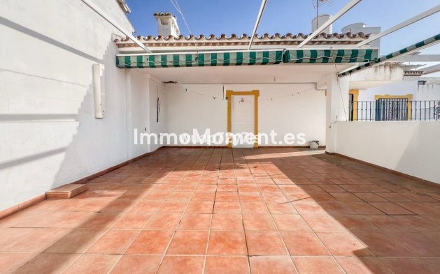 Reventa - Villa - Estepona  - Estepona Centro