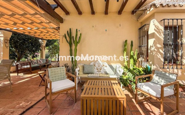 Wiederverkauf - Villa - Marbella - Nagüeles