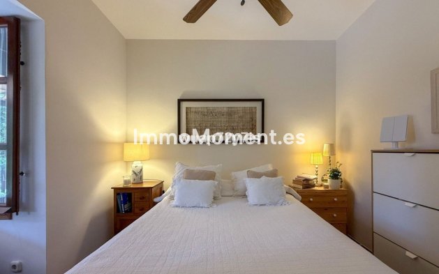 Wiederverkauf - Villa - Marbella - Nagüeles