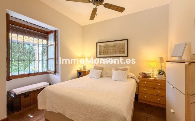 Wiederverkauf - Villa - Marbella - Nagüeles