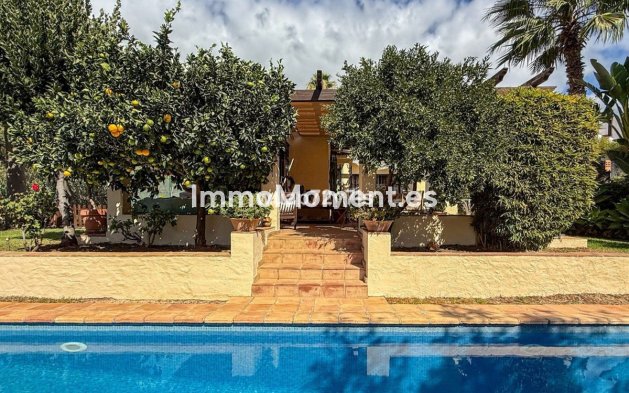 Wiederverkauf - Villa - Marbella - Nagüeles